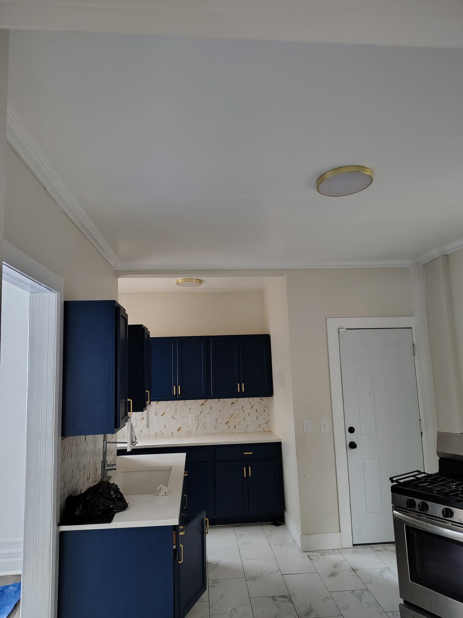 Finished kitchen cabinets and countertops